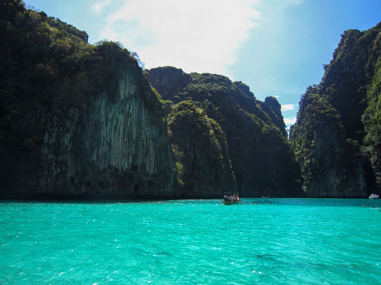 Maya Bay Koh Phi Phi